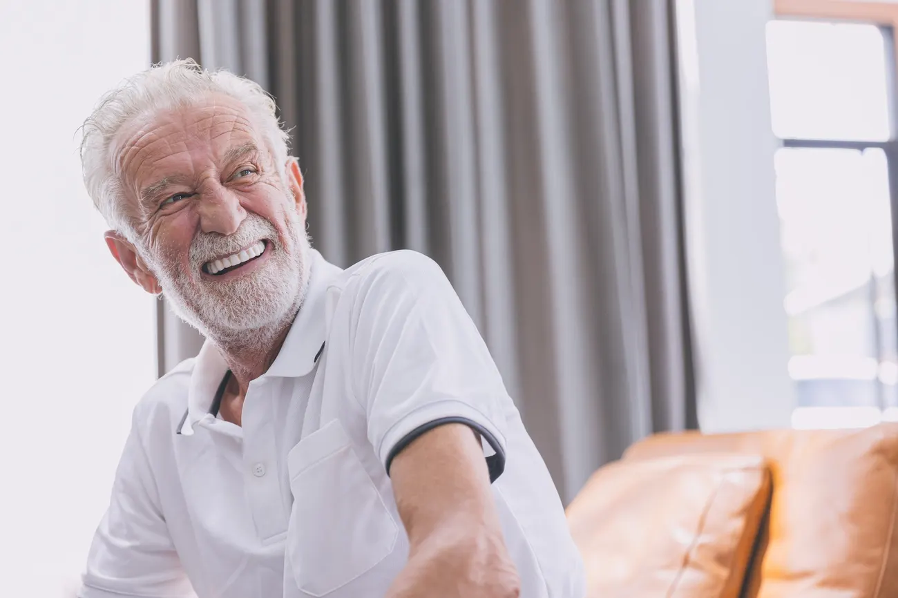 Benefits of implant dentures